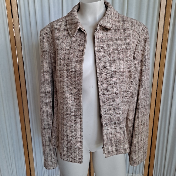 Ann Taylor fitted plaid tweed silk and wool lined zip up jacket, 10 - Picture 2 of 5